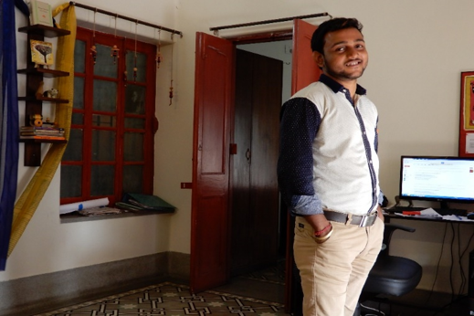 Rohit MukherjeeManager, Accountssince 2015